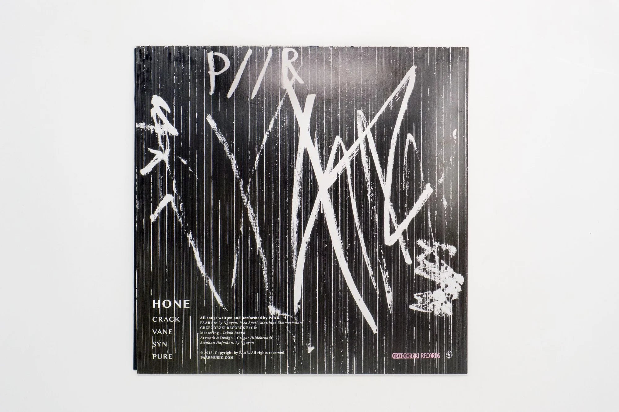 Gregor Hildebrandt for PAAR - Hone