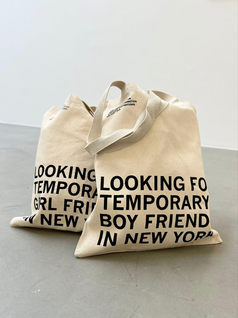 LOOKING FOR TEMPORARY BOY.GIRL FRIEND IN NEW YORK - Tote Bag Joël Andrianomearisoa Edition